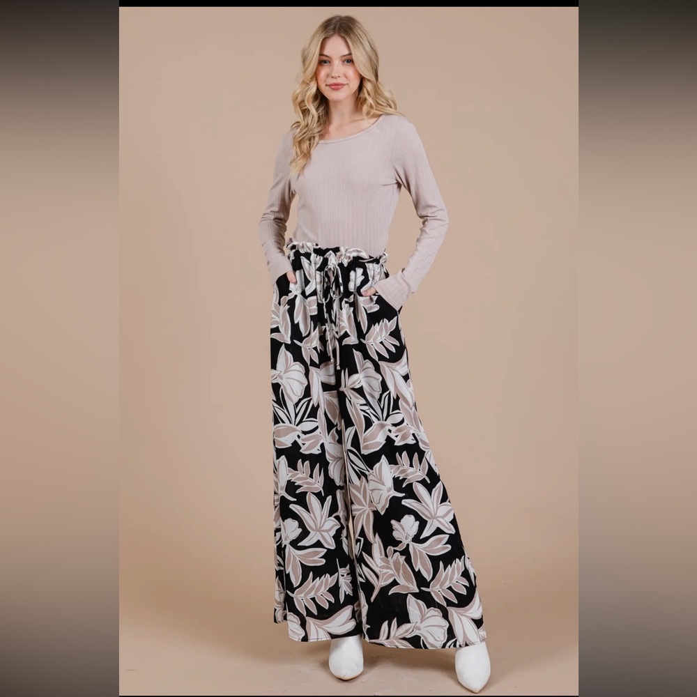 Boho Floral Wide-Leg Pants with Pockets